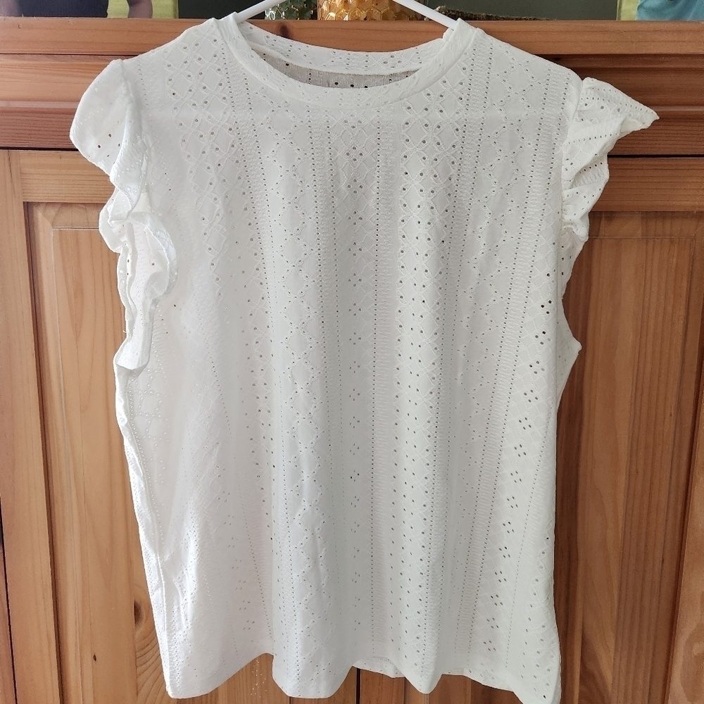 Solid Eyelit Ruffle Trim Top - Picture 1 of 3